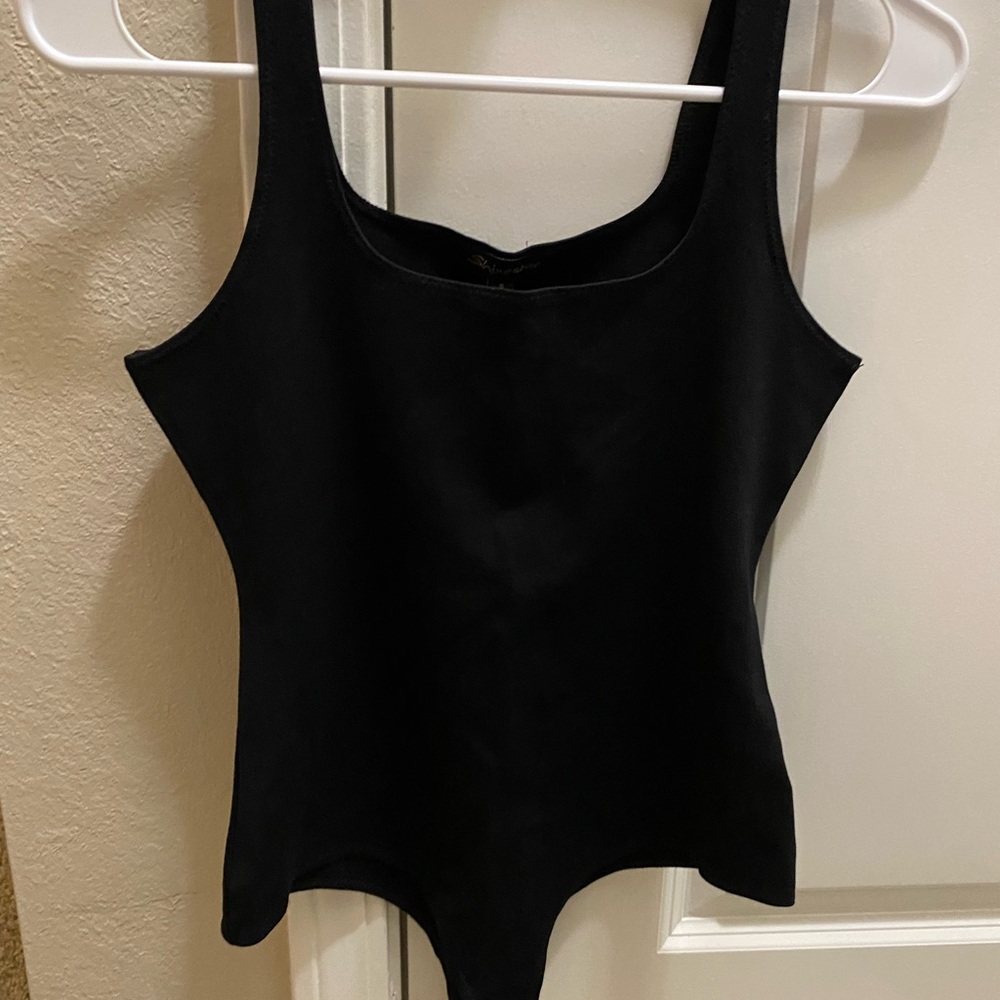 Classic Black Women's Tank Top